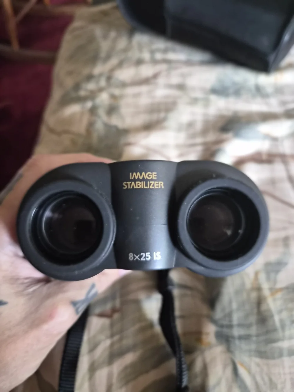 Canon 8x25 IS Image Stabilizer Compact Binoculars Black w/ Case & Strap